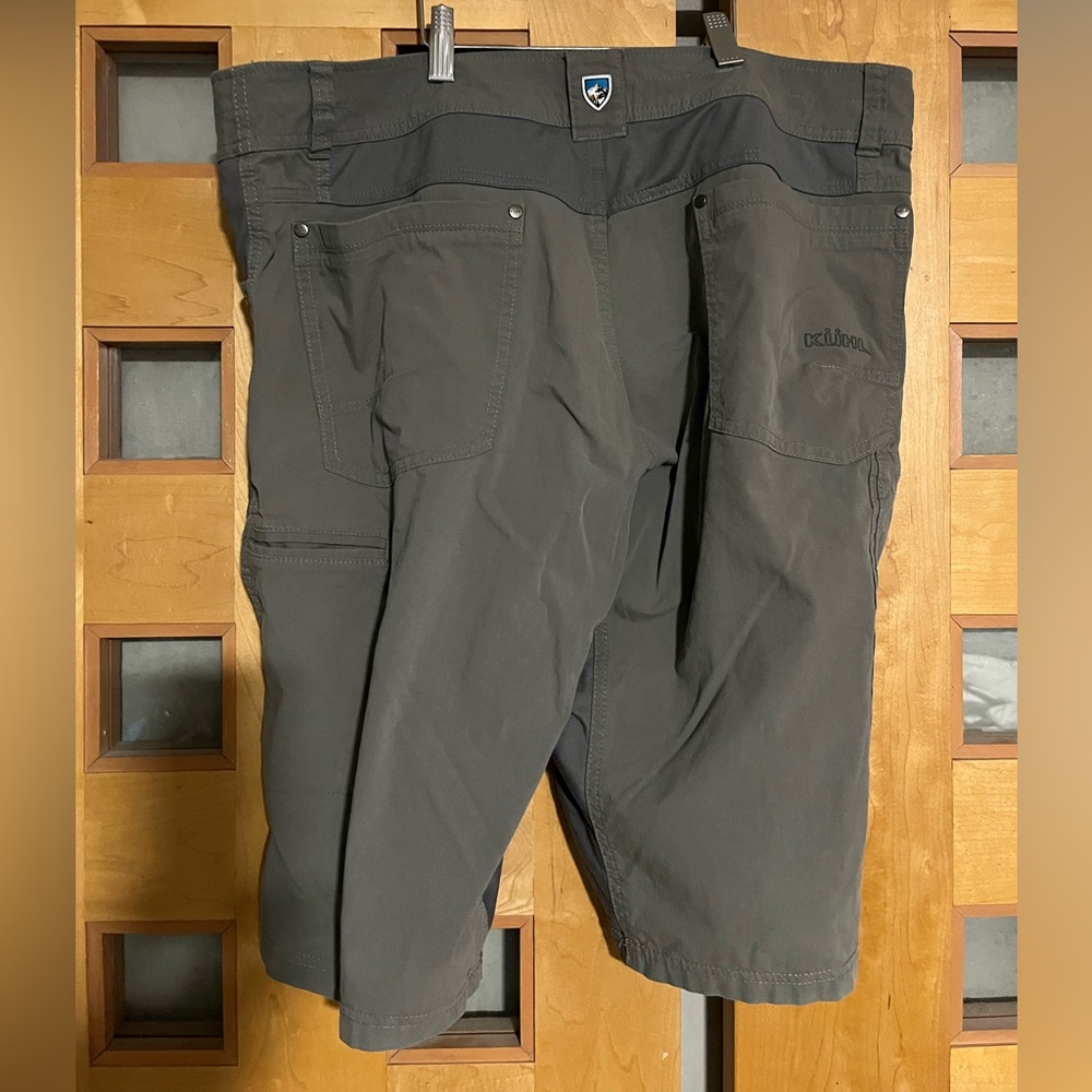 Kuhl Radikl Long Shorts, 38 (sized 36) - Picture 2 of 8